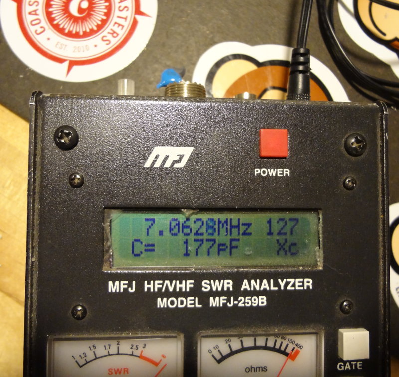 Random capacitor on the MFJ259B