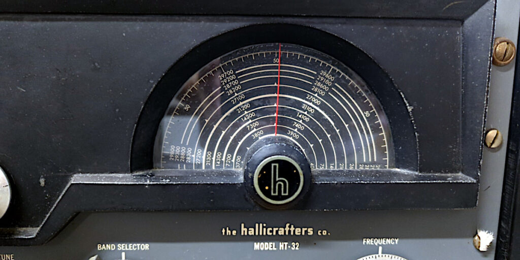 Hallicrafters HT-32 frequency dial